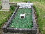 image of grave number 909428